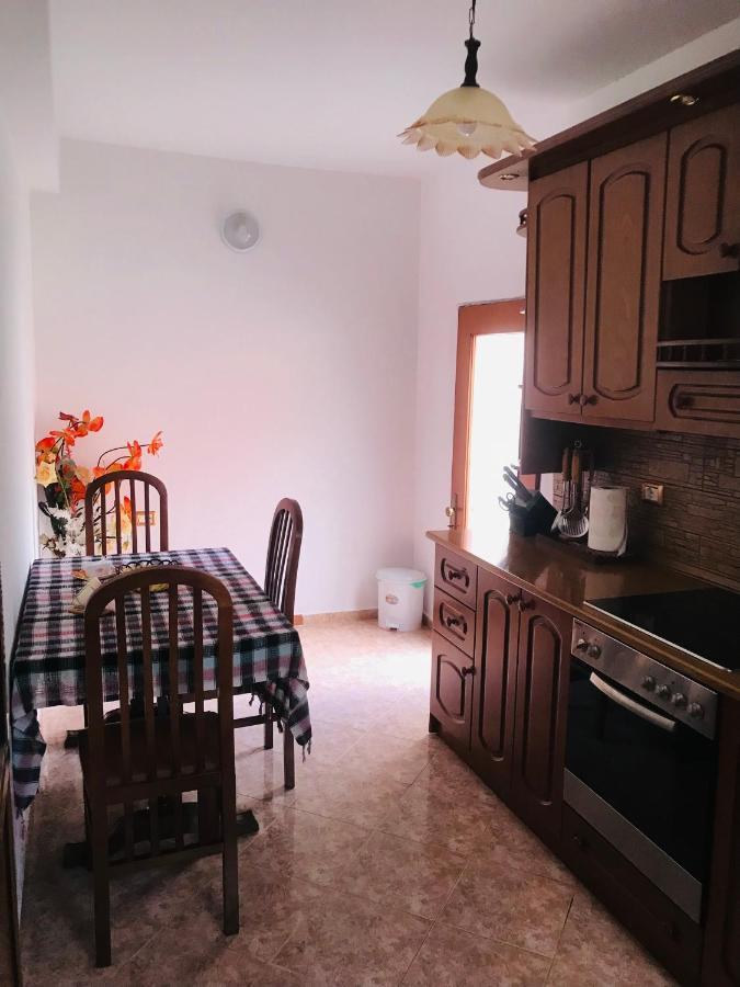 Jemin Apartment Berat Luaran gambar